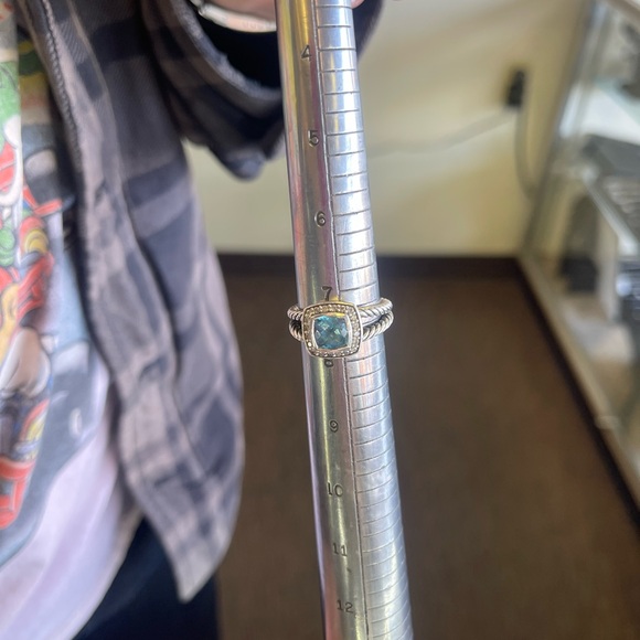 Blue Cushion-Cut Gemstone Ring in Silver - Picture 3 of 6